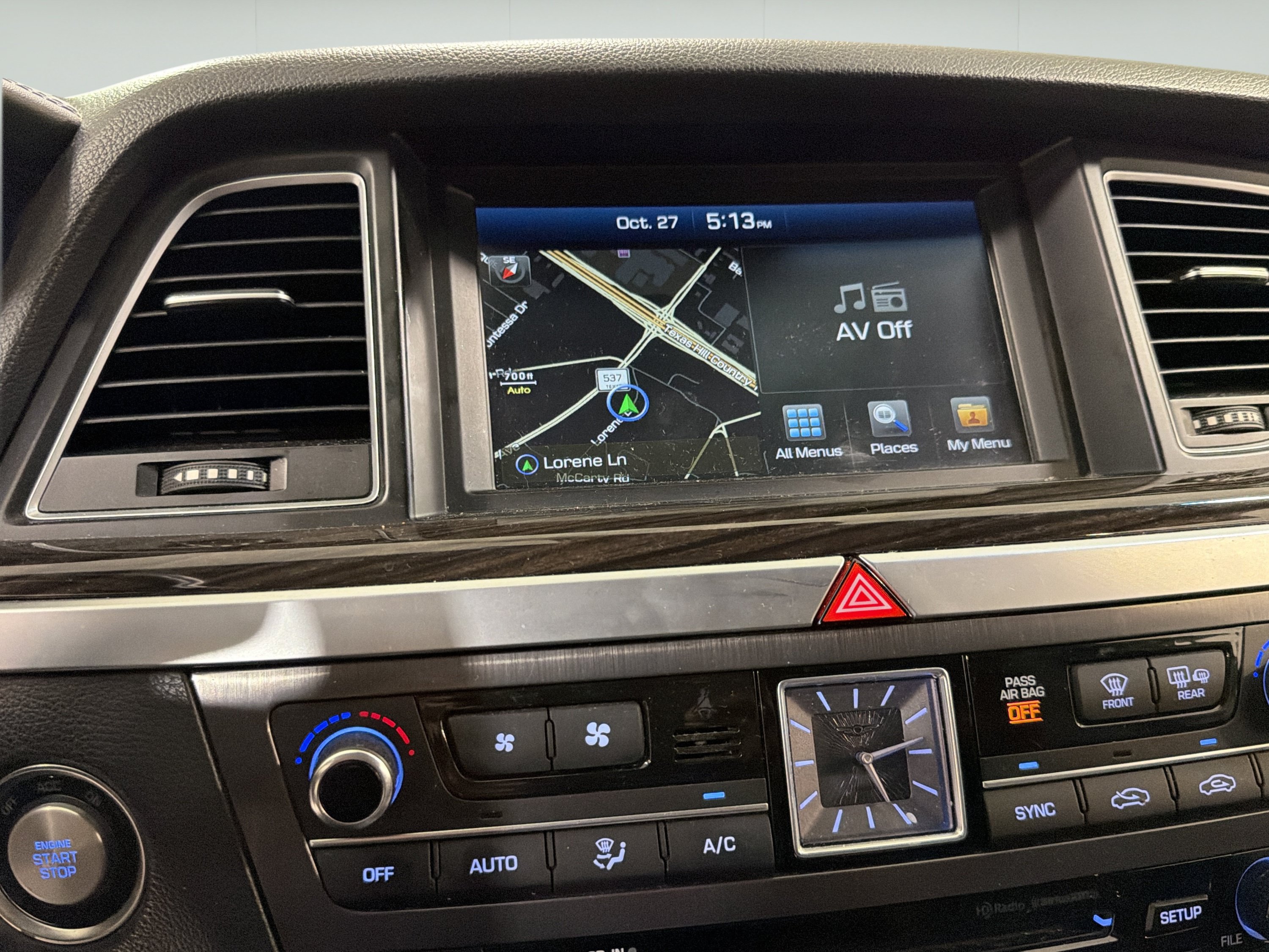 Used 2018 Genesis G80 3.8 RWD image 16
