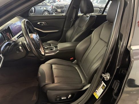 Used 2019 BMW 330i Sedan w/ Convenience Package RWD image 15