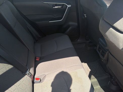 Used 2023 Toyota RAV4 XLE w/ Convenience Package AWD/4WD image 15