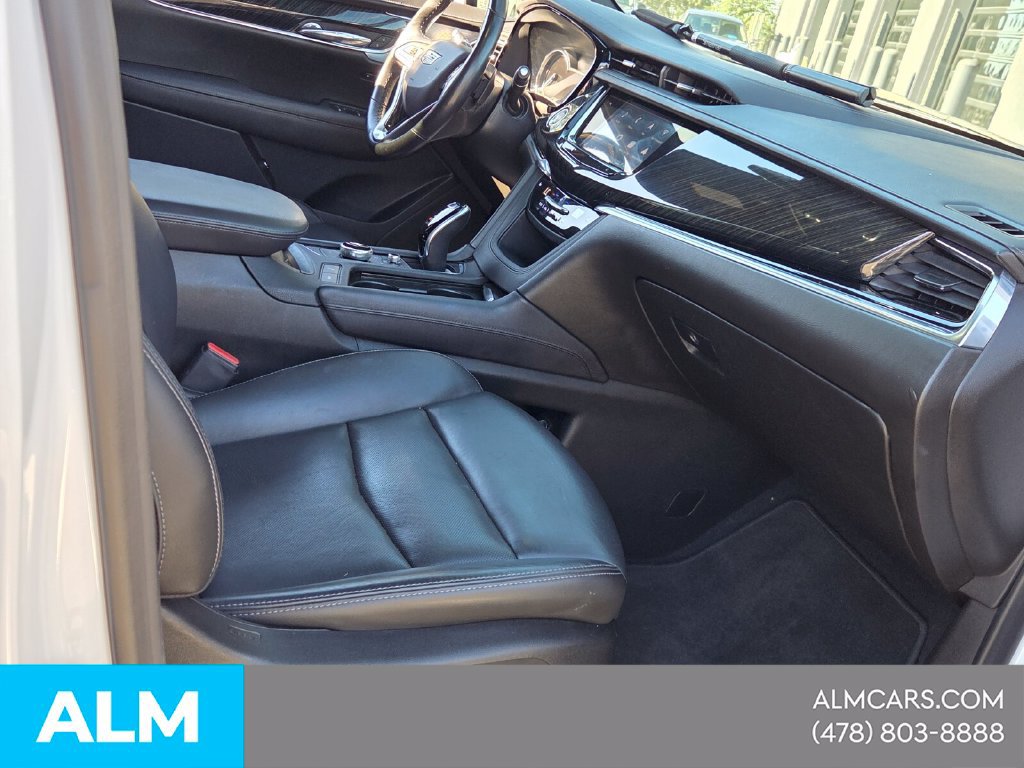 Used 2022 Cadillac XT6 Premium Luxury FWD image 20