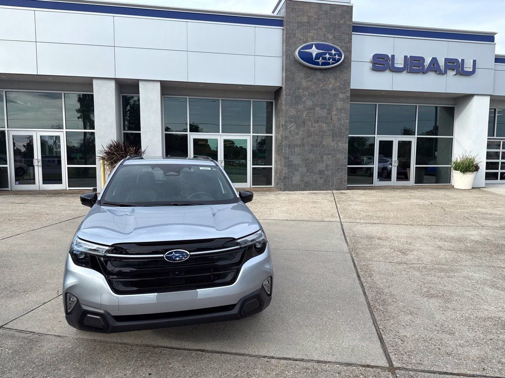 Used 2026 Subaru Forester Touring AWD/4WD image 2
