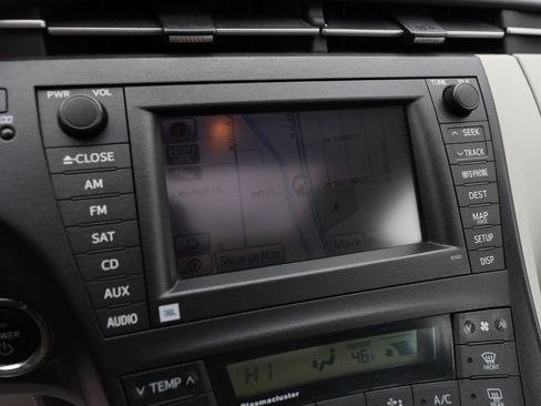 Used 2010 Toyota Prius Five image 18