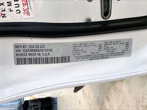 Used 2023 Jeep Cherokee Altitude Lux image 33