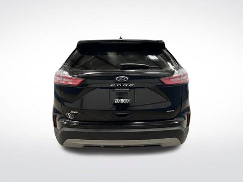 Used 2024 Ford Edge SEL image 12