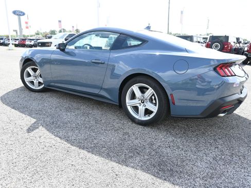 New 2026 Ford Mustang Coupe RWD image 5
