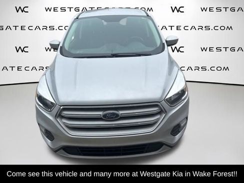 Used 2019 Ford Escape SE AWD/4WD image 2