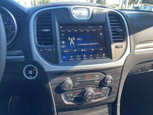 Used 2022 Chrysler 300 Touring L w/ Popular Equipment Group image 19