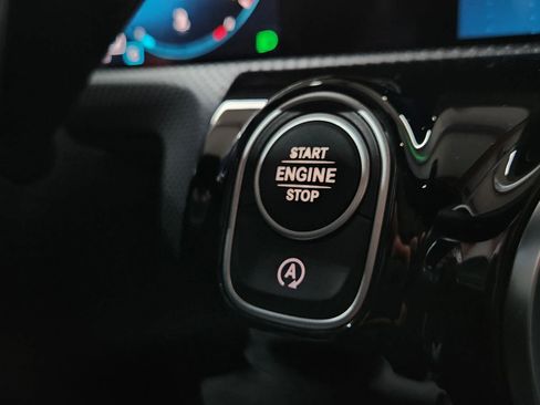 Used 2020 Mercedes-Benz A 220 4MATIC w/ Premium Package image 33