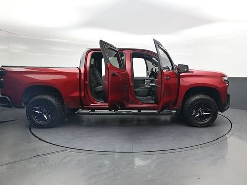 Used 2020 Chevrolet Silverado 1500 LT Trail Boss AWD/4WD image 35