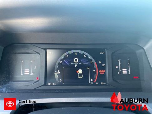Certified 2024 Toyota Tacoma SR5 AWD/4WD image 37