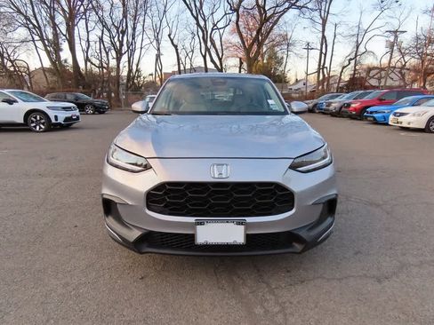 Certified 2023 Honda HR-V LX image 6