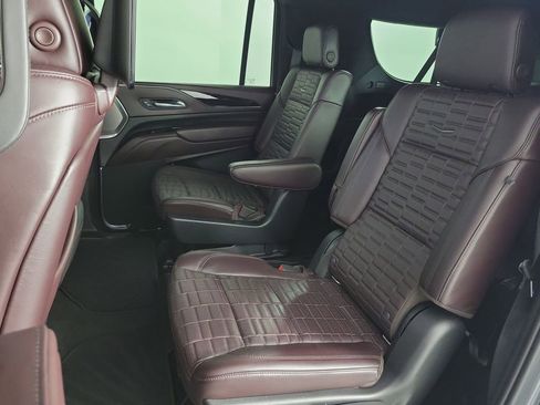 Certified 2021 Cadillac Escalade ESV Premium Luxury Platinum RWD image 12