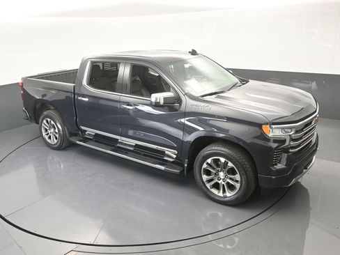 Used 2022 Chevrolet Silverado 1500 High Country image 66