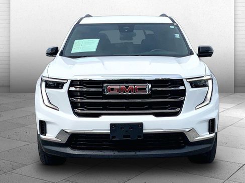 Used 2025 GMC Acadia Elevation AWD/4WD image 2