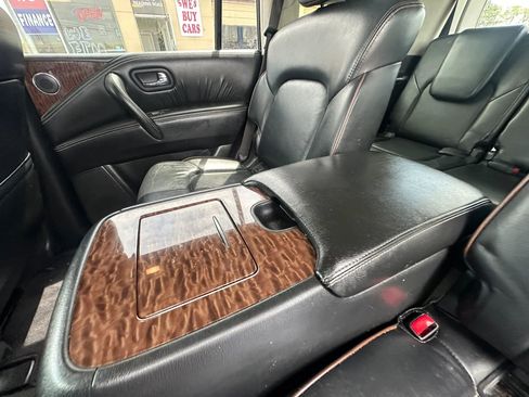 Used 2020 Nissan Armada SL w/ Premium Package image 21