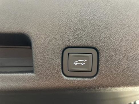 New 2026 Buick Enclave Preferred w/ Power Package image 20