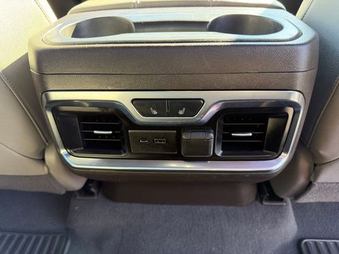 Used 2020 Chevrolet Silverado 1500 LTZ w/ LTZ Texas Edition image 15