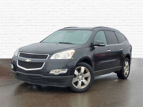 Used 2011 Chevrolet Traverse LT w/ Personal Connectivity Package image 1