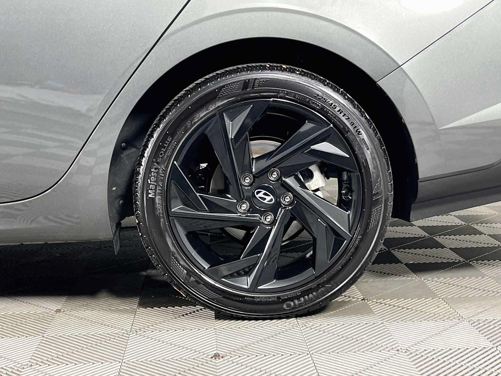 Certified 2026 Hyundai Elantra Sport w/ Cargo Package FWD image 29
