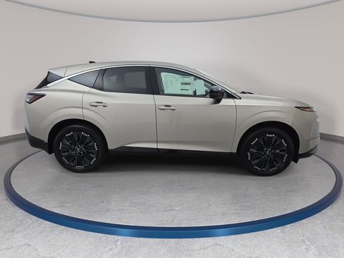 New 2026 Nissan Murano Platinum image 4