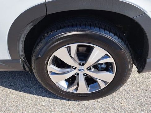 Used 2025 Subaru Ascent Premium AWD/4WD image 35
