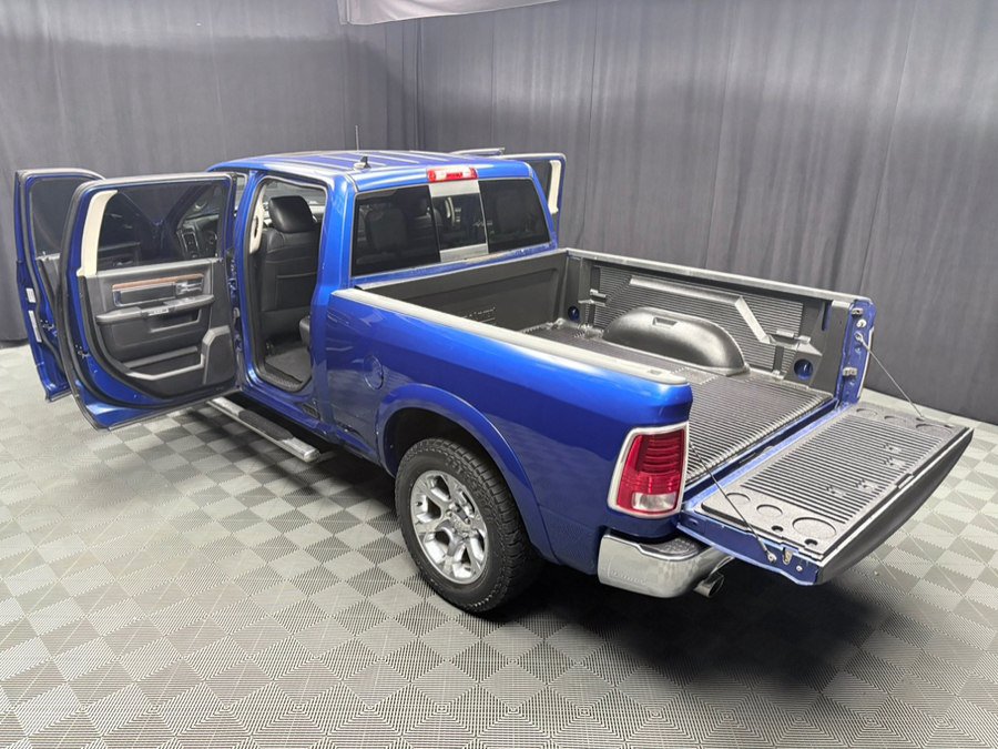 Used 2015 RAM 1500 Laramie w/ Convenience Group AWD/4WD image 19