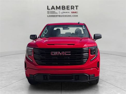 Used 2023 GMC Sierra 1500 Pro w/ Graphite Edition AWD/4WD image 7