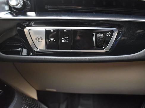 New 2026 Cadillac Lyriq Signature Sport w/ Nappa Leather Package AWD/4WD image 18