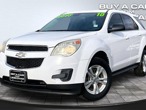 Used 2010 Chevrolet Equinox LS image 4