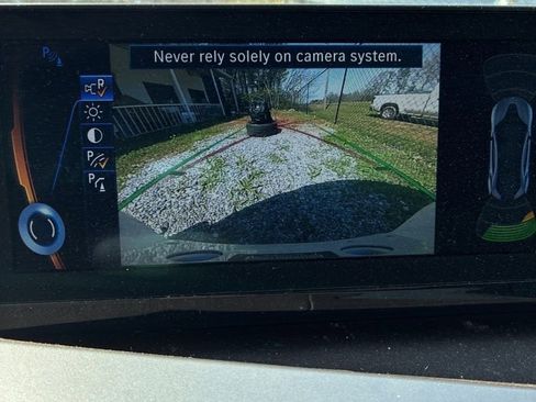 Used 2016 BMW i8 image 11