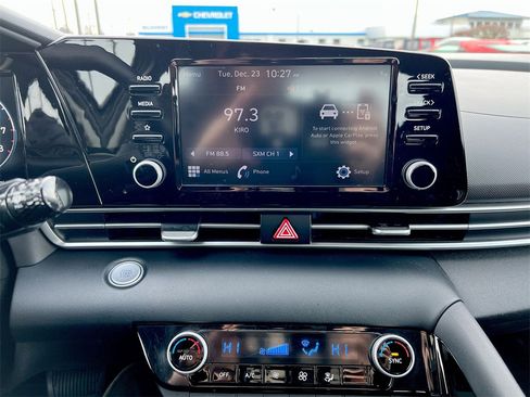 Used 2021 Hyundai Elantra SEL w/ Convenience Package image 13