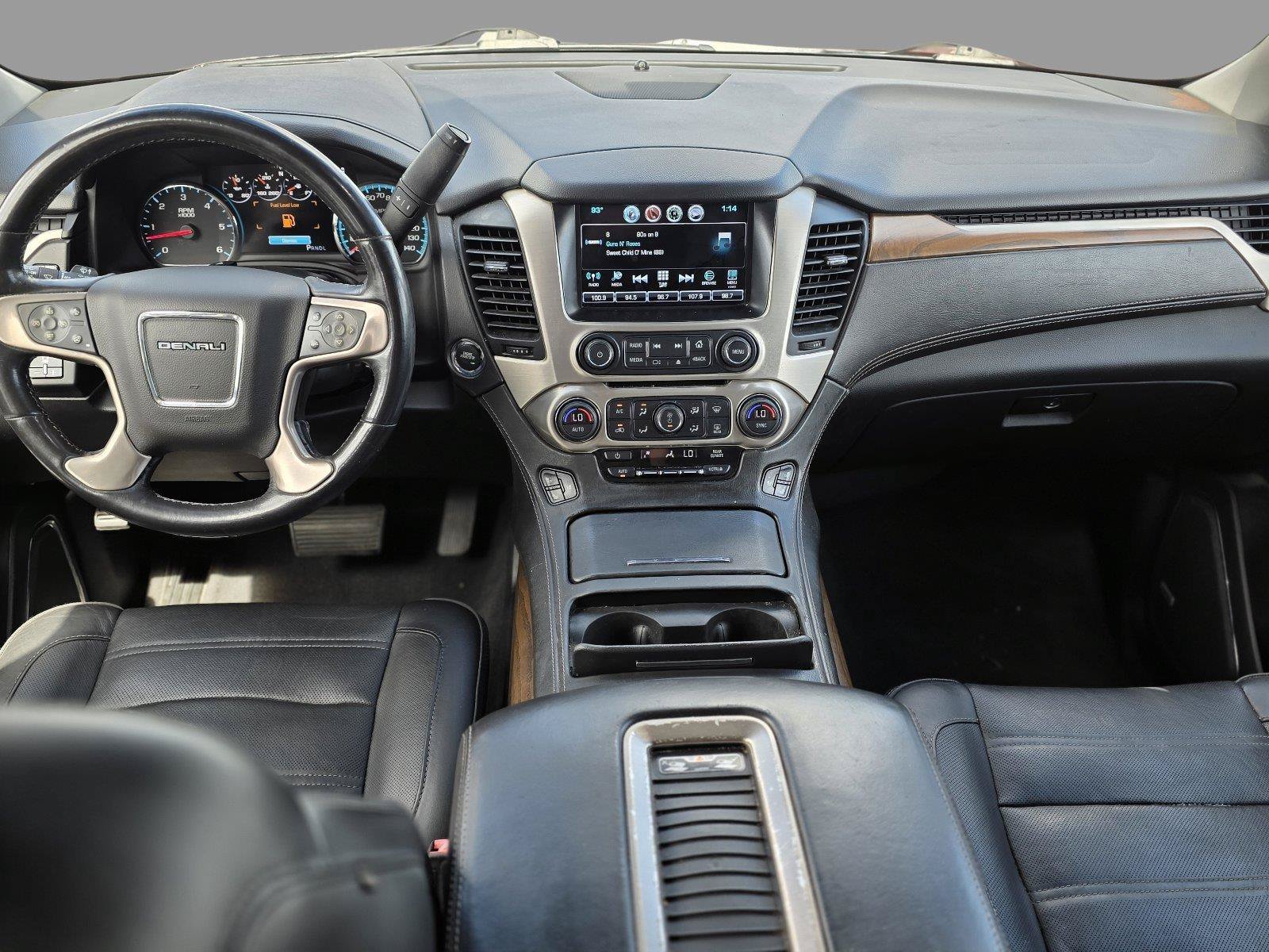 Used 2020 GMC Yukon XL Denali AWD/4WD image 9