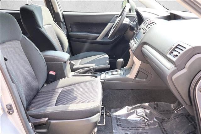 Used 2017 Subaru Forester 2.5i w/ Alloy Wheel Package AWD/4WD image 27