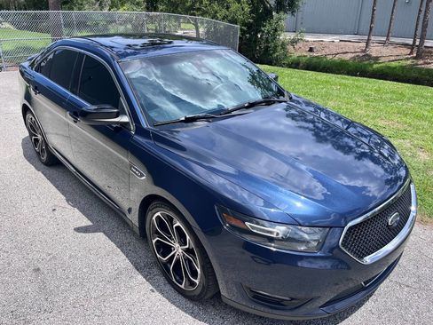 Used 2016 Ford Taurus SHO w/ Equipment Group 401A image 15