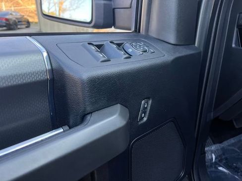 Used 2016 Ford F150 XLT w/ Equipment Group 302A Luxury image 10