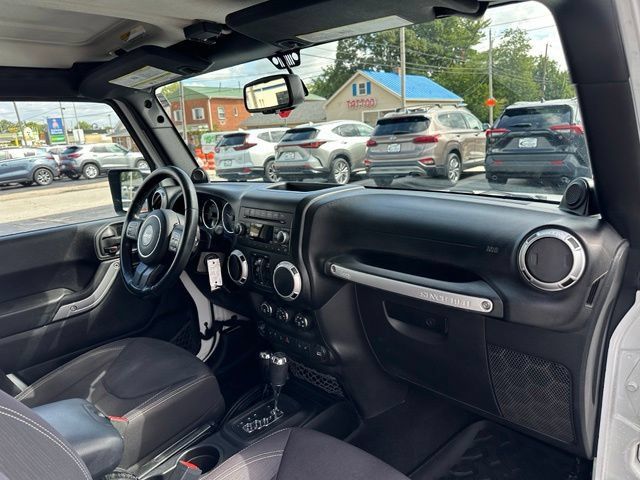 Used 2013 Jeep Wrangler Unlimited Sahara w/ Trailer Tow Group AWD/4WD image 24