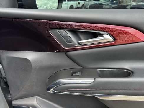 Used 2025 Chevrolet Traverse Z71 w/ Enhanced Driving Package image 14