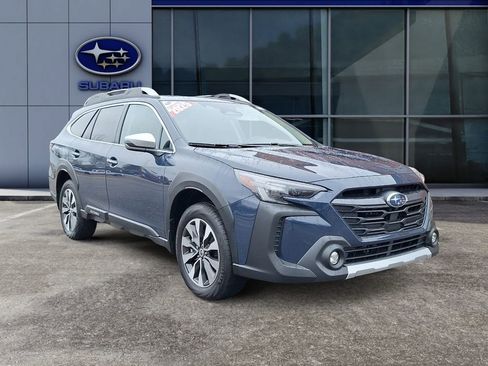 Certified 2025 Subaru Outback Touring XT w/ Popular Package #2 image 3