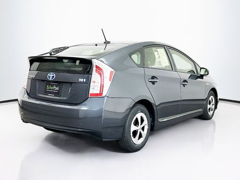 Used 2015 Toyota Prius Four image 9