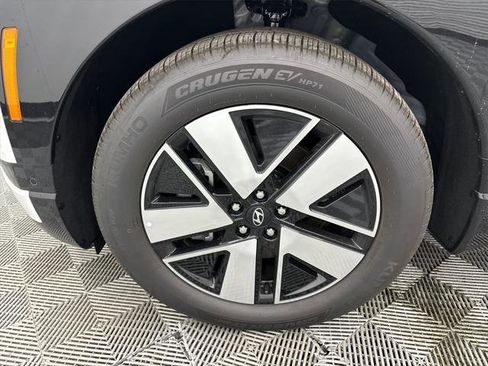 New 2026 Hyundai Ioniq 9 SEL image 12