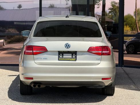 Used 2015 Volkswagen Jetta TDI SEL image 9