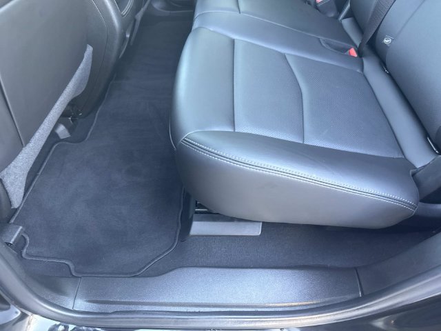 Certified 2024 Cadillac XT5 Premium Luxury AWD/4WD image 61