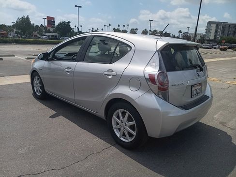 Used 2012 Toyota Prius C Four image 7