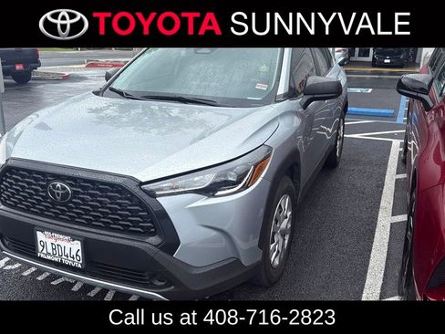 Used 2024 Toyota Corolla Cross L AWD/4WD image 1