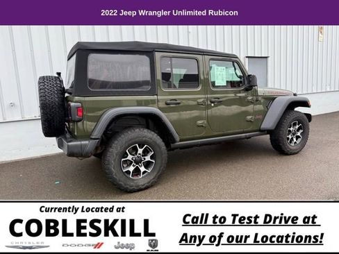 Used 2022 Jeep Wrangler Unlimited Rubicon w/ Cold Weather Group image 8
