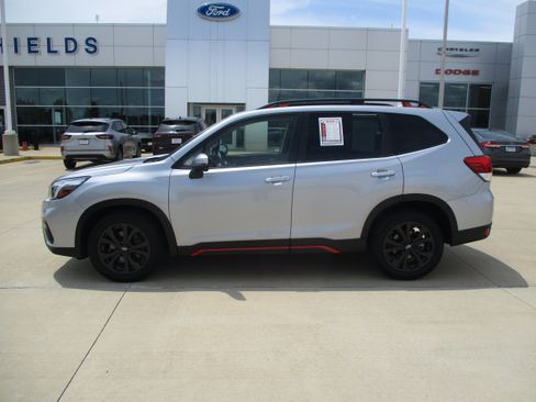 Used 2021 Subaru Forester Sport w/ Popular Package #2 AWD/4WD image 3