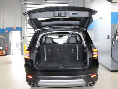 Used 2024 Honda Pilot Touring image 30