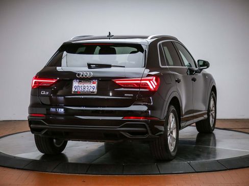 Used 2022 Audi Q3 2.0T Premium w/ Convenience Package AWD/4WD image 5