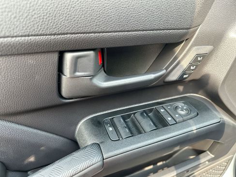 Used 2025 Toyota 4Runner TRD Off-Road Premium image 13