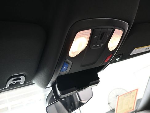 Used 2024 RAM 2500 Big Horn image 31